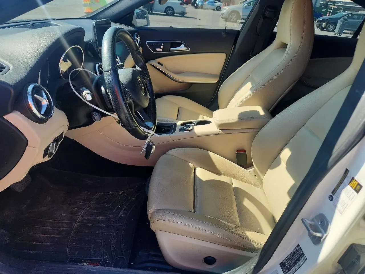 Mercedes-Benz CLA 250 4MATIC, снимка 7 - Автомобили и джипове - 54411921