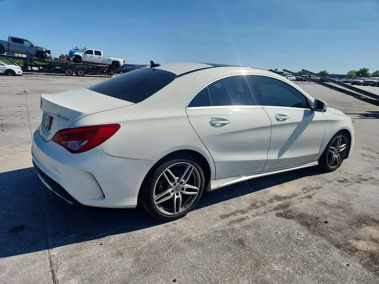 Mercedes-Benz CLA 250 4MATIC, снимка 5 - Автомобили и джипове - 54411921