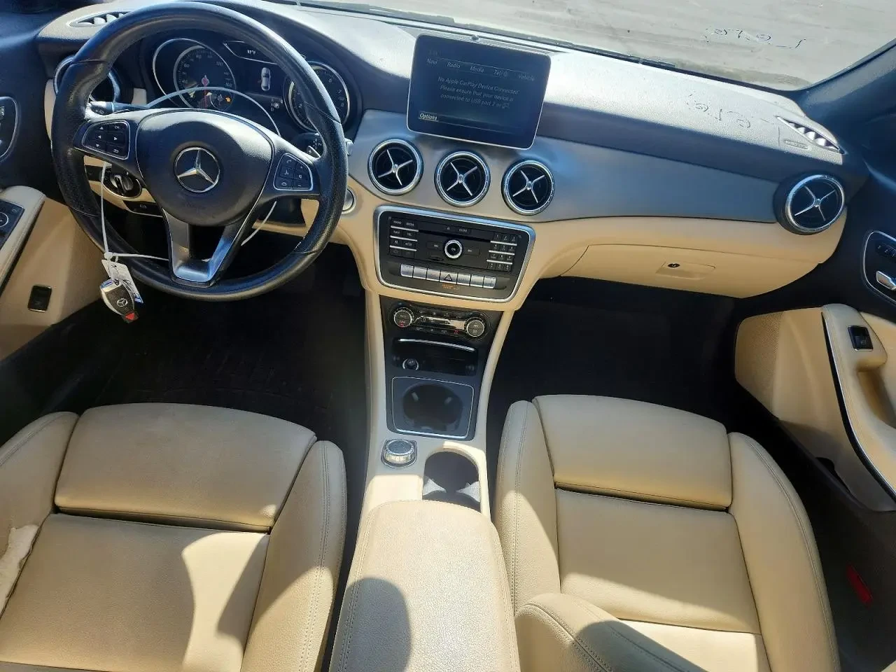 Mercedes-Benz CLA 250 4MATIC, снимка 8 - Автомобили и джипове - 54411921