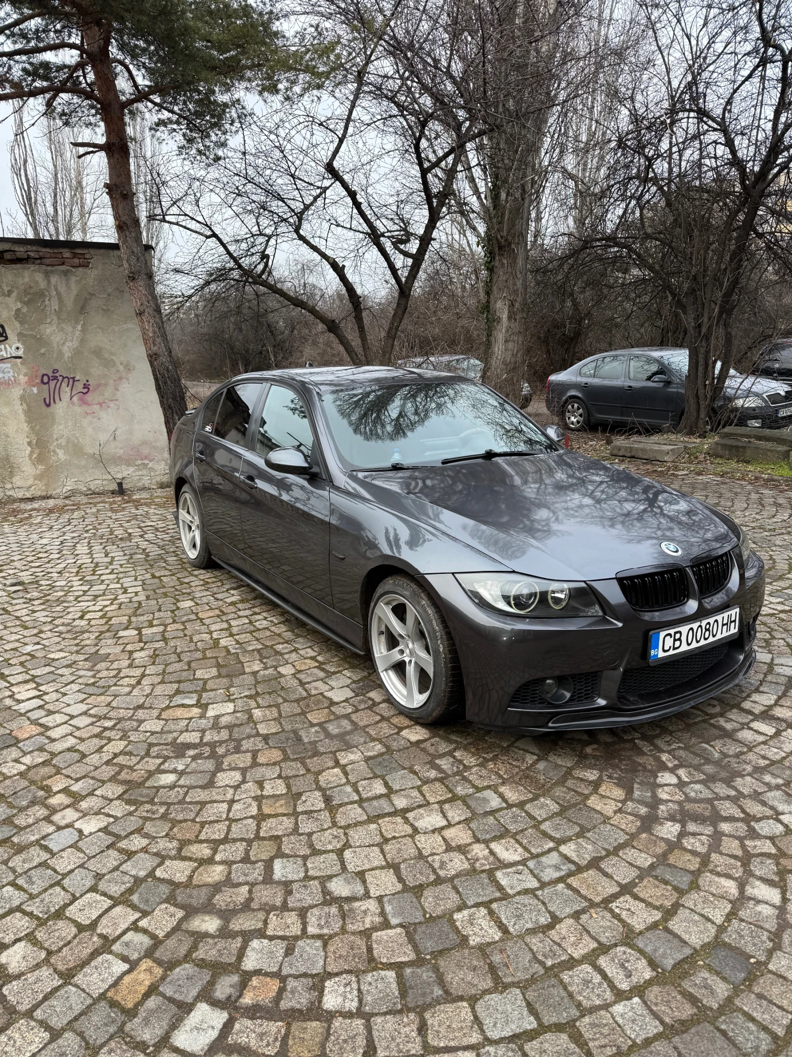 BMW 320