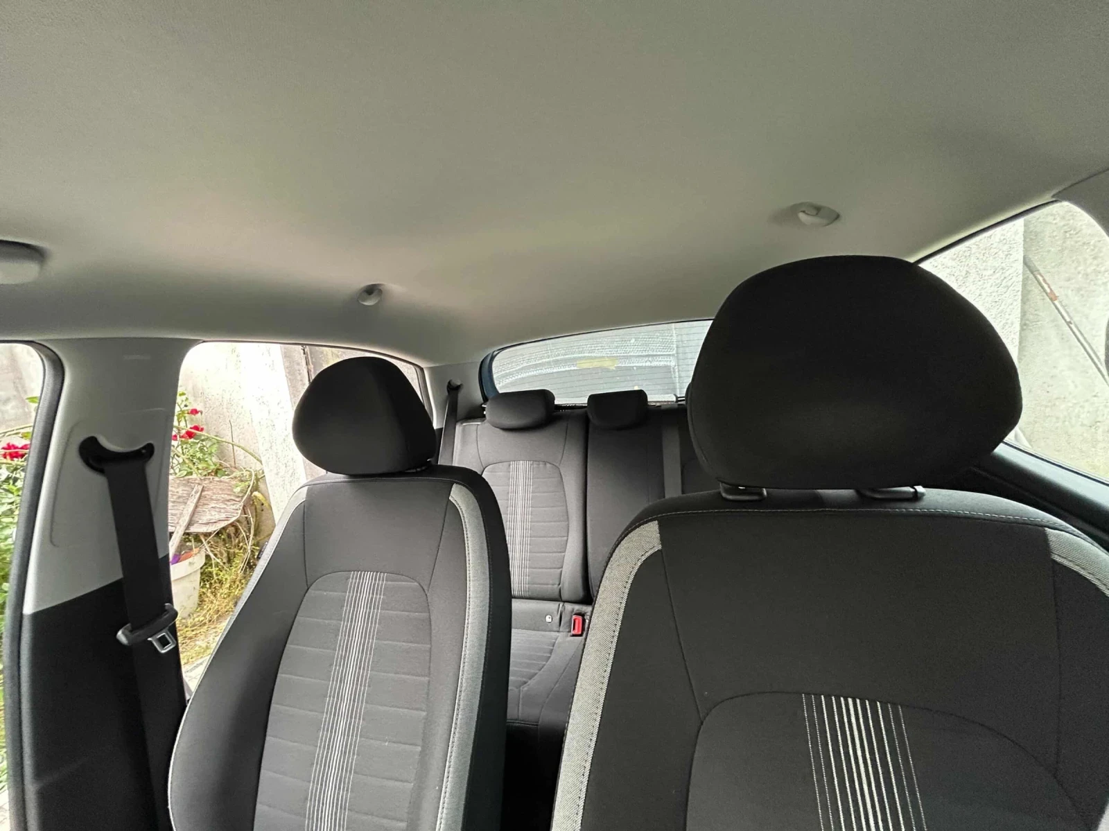 Hyundai I10, снимка 5 - Автомобили и джипове - 54610801