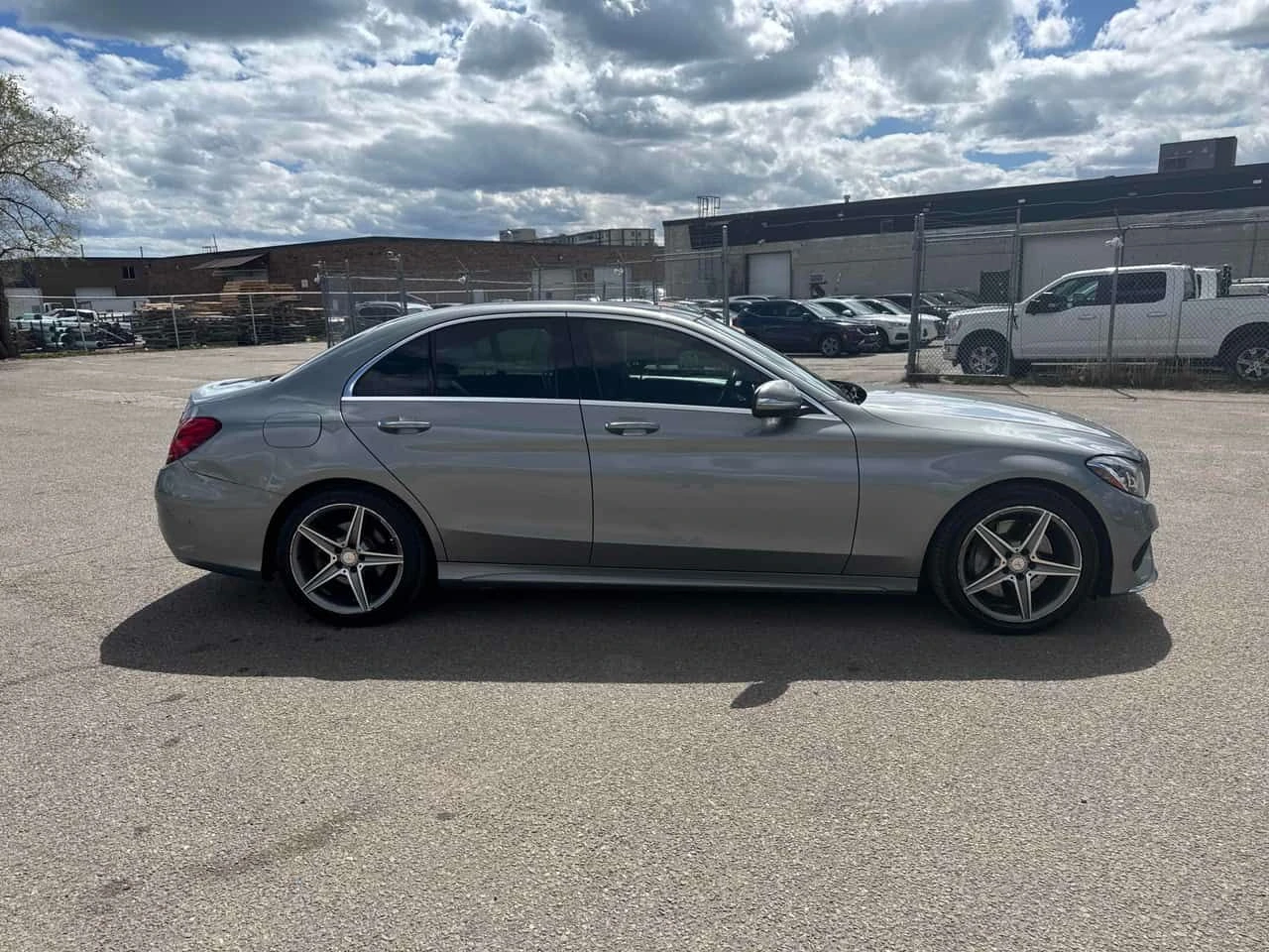 Mercedes-Benz C 400 4MATIC * BURMASTER* ПАНОРАМА* ПОДГРЕВИ* КАМЕРА* , снимка 4 - Автомобили и джипове - 54663824