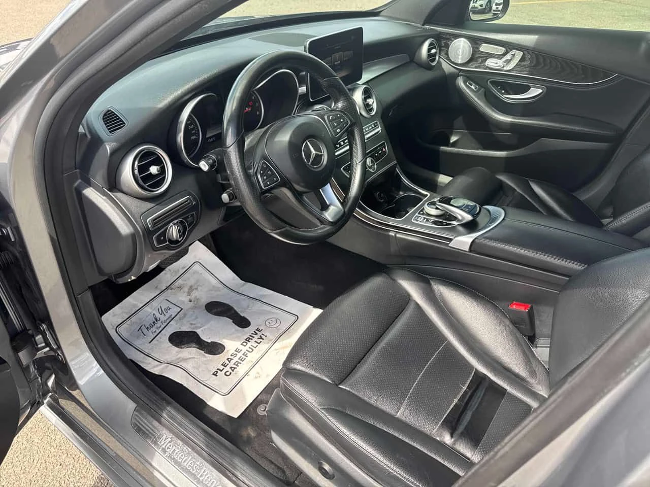 Mercedes-Benz C 400 4MATIC * BURMASTER* ПАНОРАМА* ПОДГРЕВИ* КАМЕРА* , снимка 7 - Автомобили и джипове - 54663824