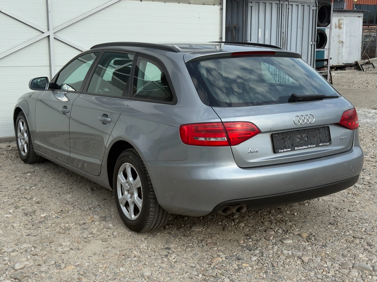 Audi A4 2.0 TDI Автоматик/Климатроник/Собствен лизинг, снимка 6 - Автомобили и джипове - 55571461