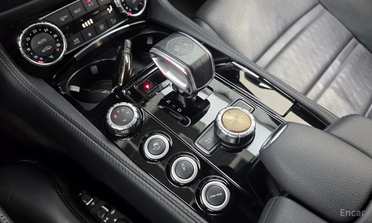Mercedes-Benz CLS * CLS63 AMG * ЦЕНА ДО БГ, снимка 9 - Автомобили и джипове - 55822596