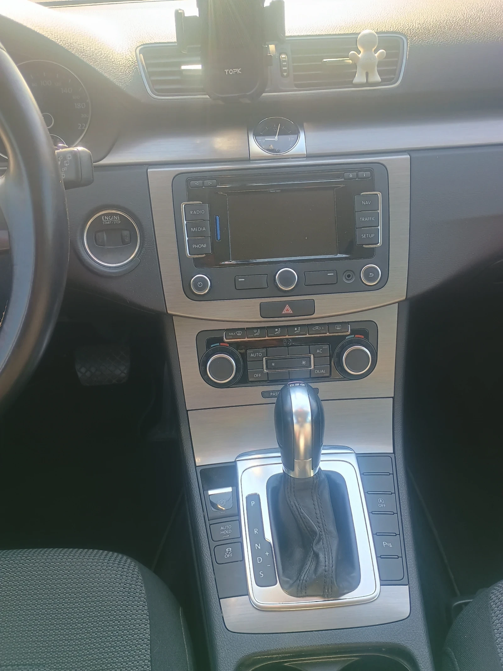 VW Passat, снимка 10 - Автомобили и джипове - 56152130