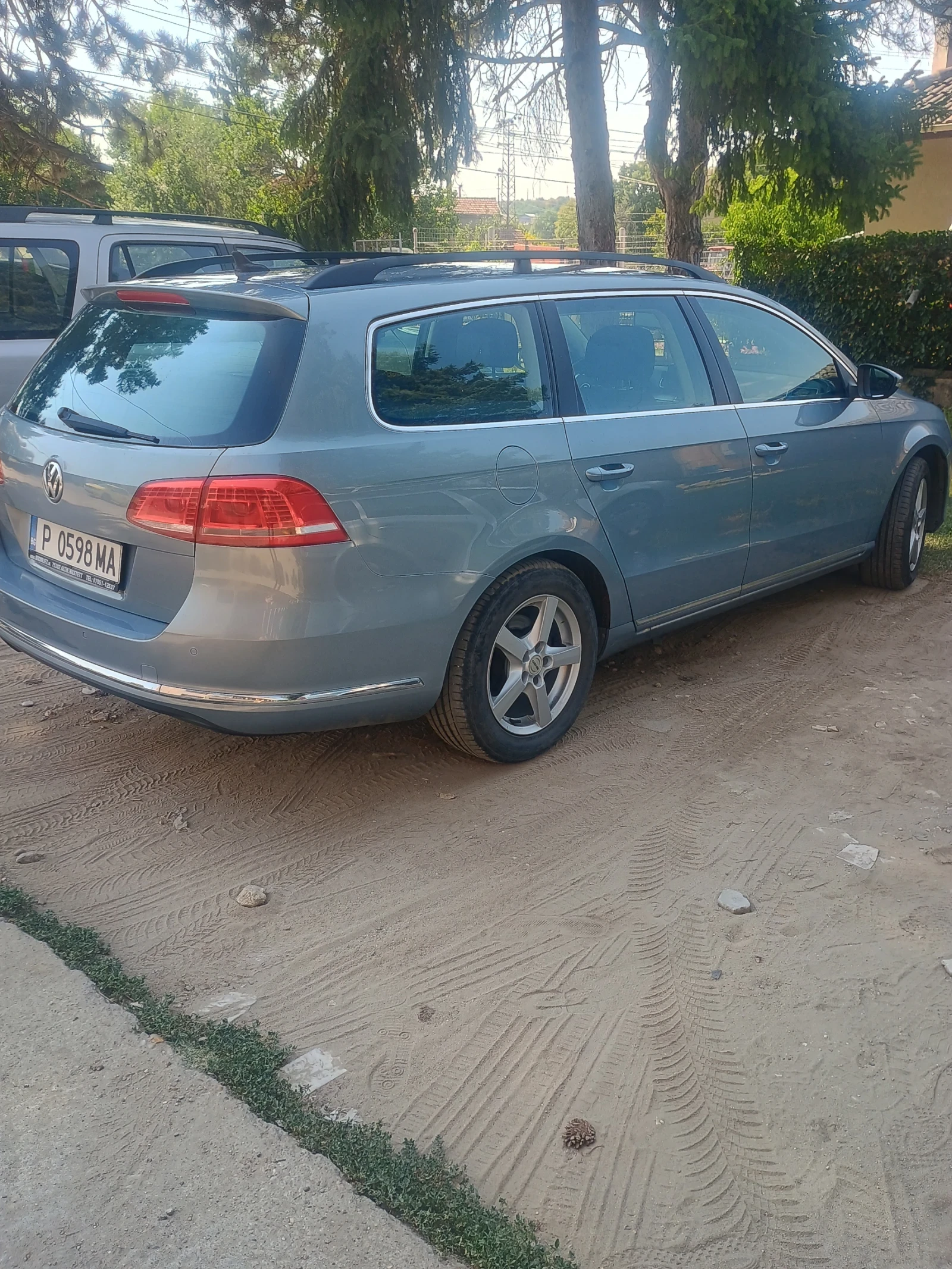 VW Passat, снимка 4 - Автомобили и джипове - 56152130
