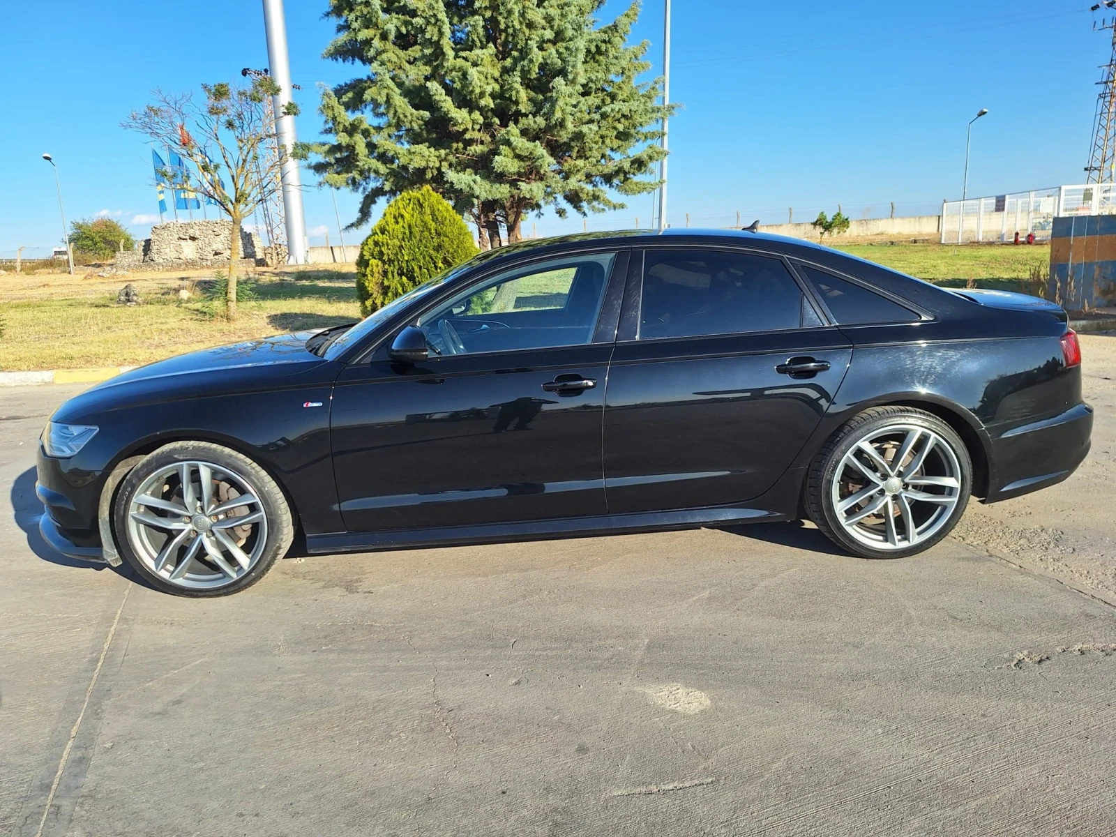 Audi A6, снимка 3 - Автомобили и джипове - 56617761