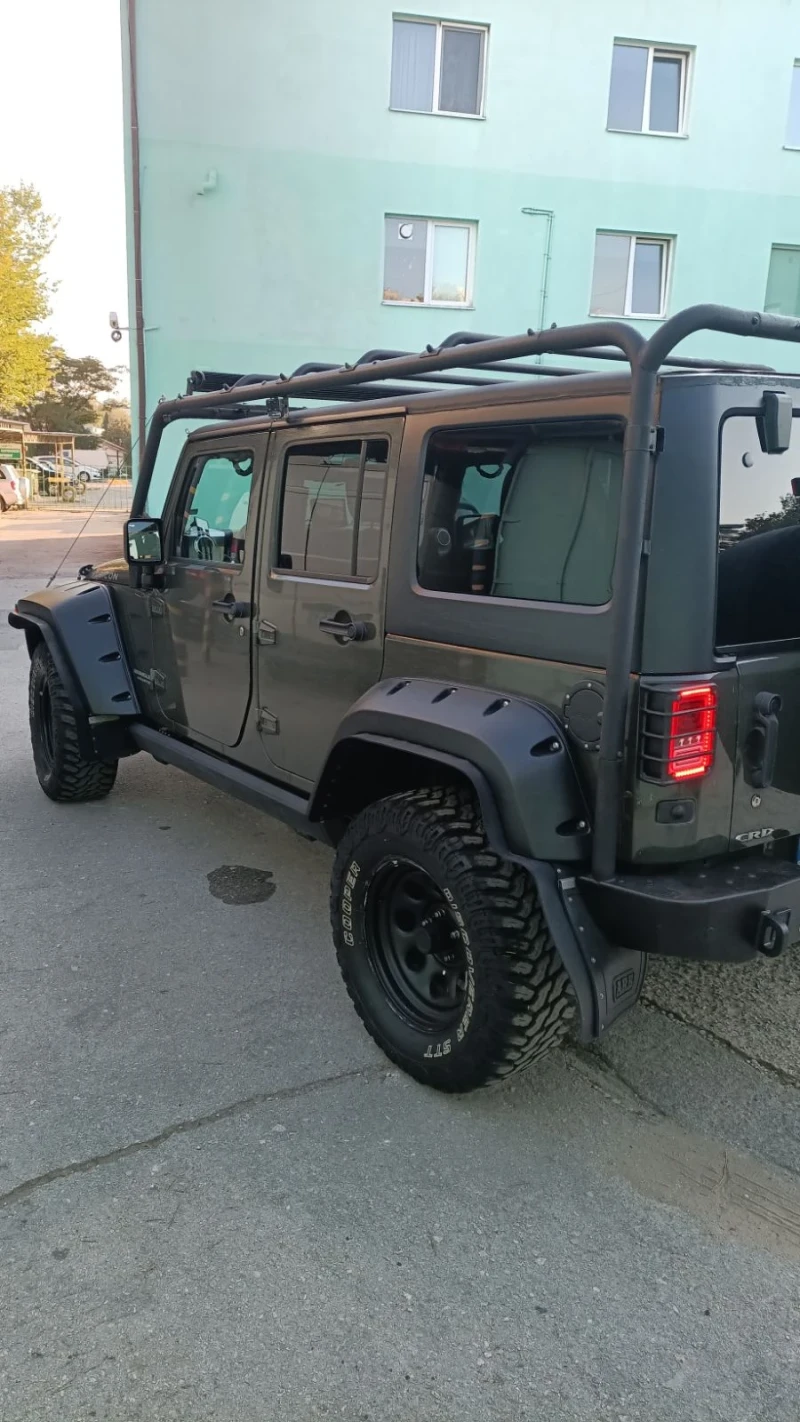 Jeep Wrangler, снимка 2 - Автомобили и джипове - 47695048