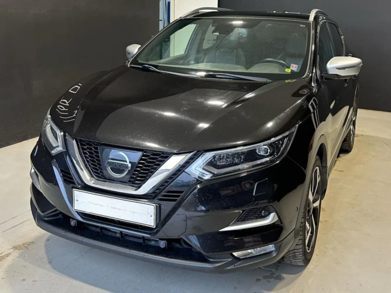 Nissan Qashqai 1.2 DIG-T / Automatic / EU6, снимка 2 - Автомобили и джипове - 48633445