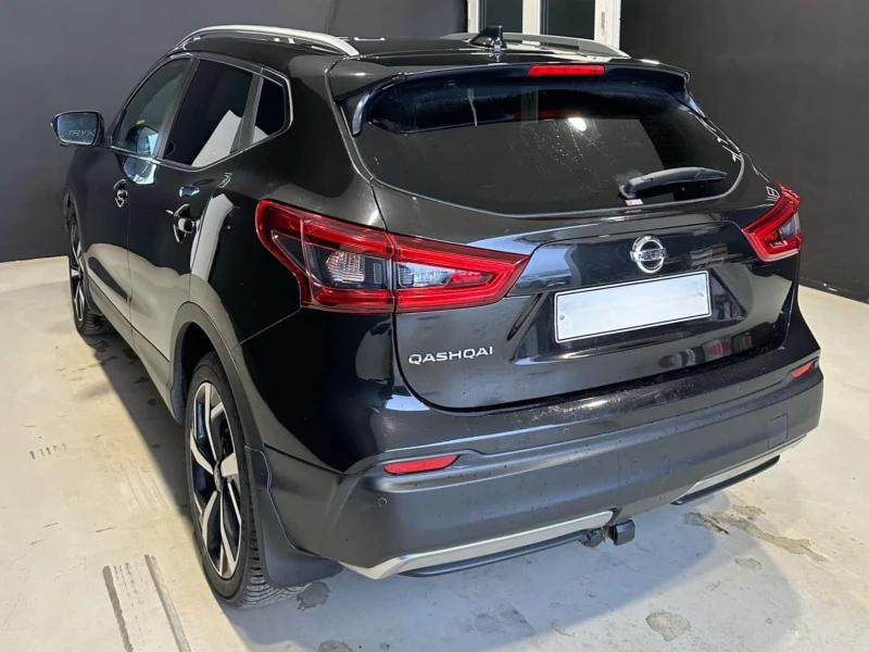 Nissan Qashqai 1.2 DIG-T / Automatic / EU6, снимка 4 - Автомобили и джипове - 48633445