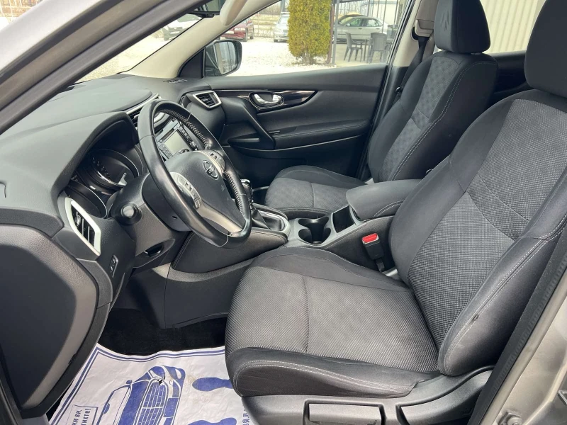 Nissan Qashqai 1.5 dCi, снимка 8 - Автомобили и джипове - 49464087