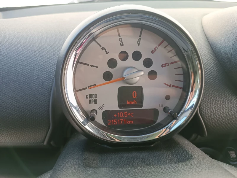 Mini Countryman Cooper S, снимка 14 - Автомобили и джипове - 52285785