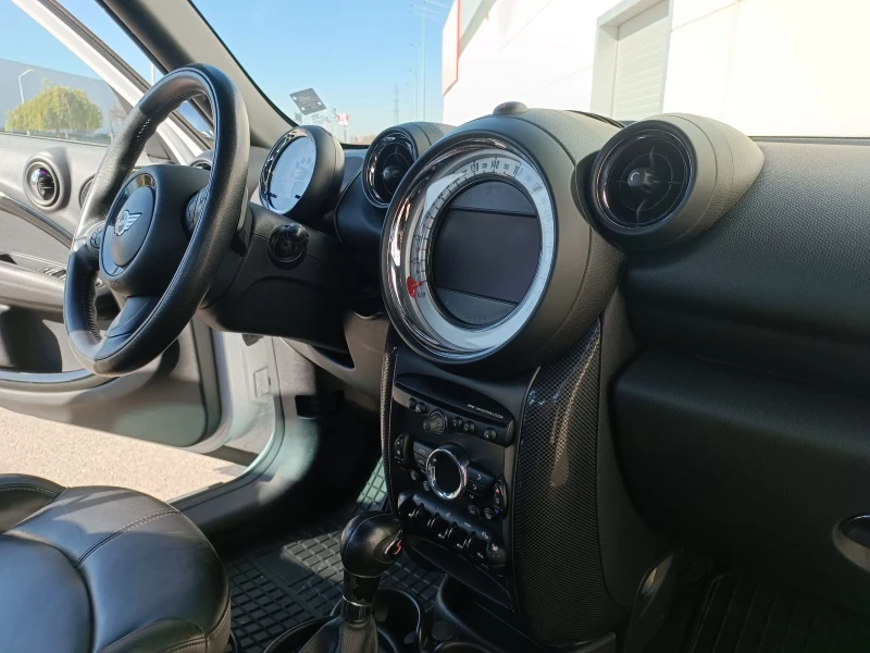 Mini Countryman Cooper S, снимка 12 - Автомобили и джипове - 52285785