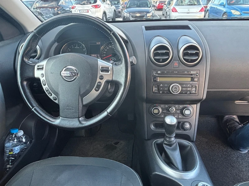 Nissan Qashqai 2.0 i / ВНОС ОТ ШВЕЙЦАРИЯ / БЕНЗИН /4х4/, снимка 6 - Автомобили и джипове - 52531771