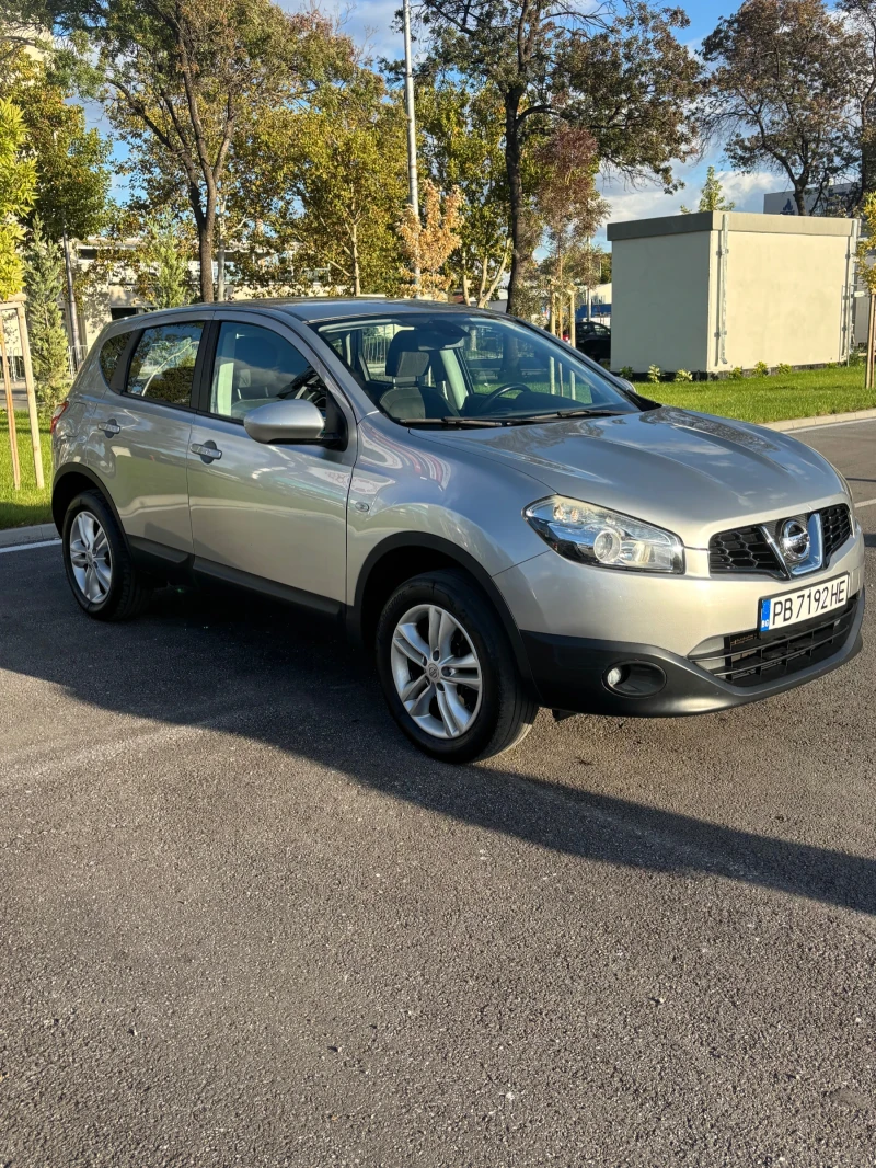 Nissan Qashqai 2.0 i / ВНОС ОТ ШВЕЙЦАРИЯ / БЕНЗИН /4х4/, снимка 2 - Автомобили и джипове - 52531771
