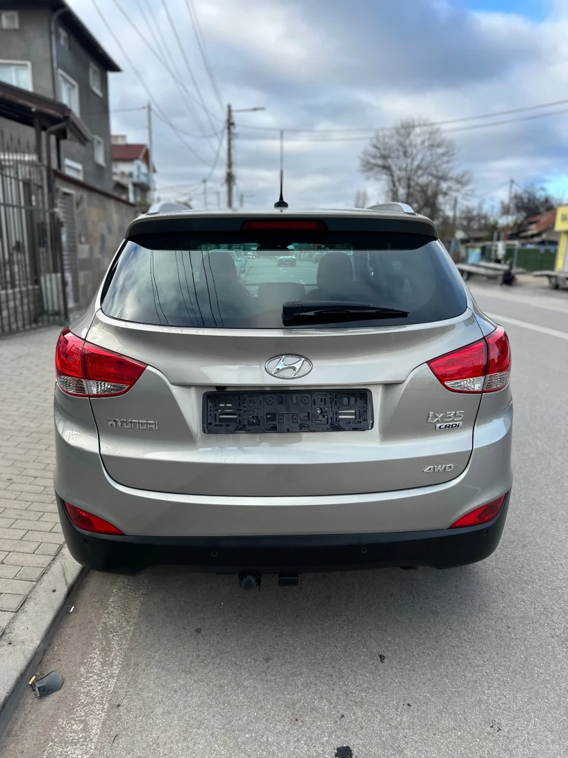 Hyundai IX35 -2.0-CRDi-4x4, снимка 8 - Автомобили и джипове - 52694257