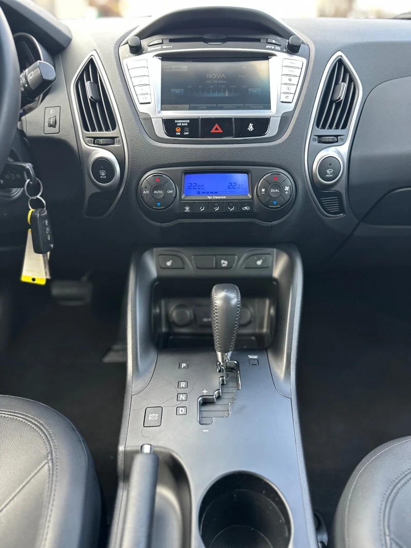 Hyundai IX35 -2.0-CRDi-4x4, снимка 13 - Автомобили и джипове - 52694257