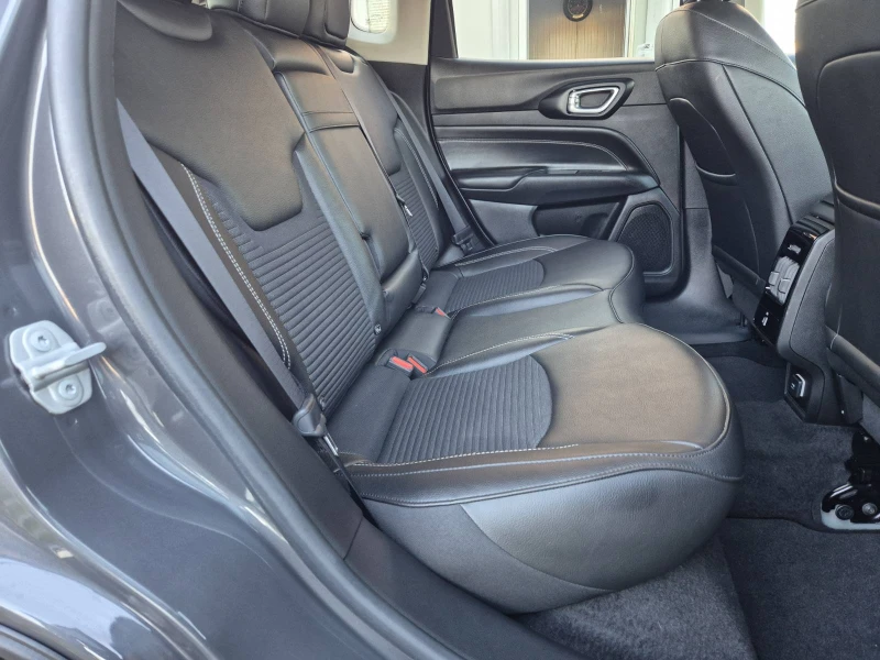 Jeep Compass 130кс-4X4-NIGHT EAGLE-HYBRID-64000км-FACE LIFT, снимка 17 - Автомобили и джипове - 52747076