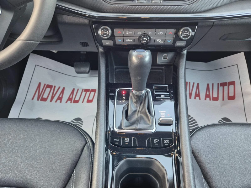 Jeep Compass 130кс-4X4-NIGHT EAGLE-HYBRID-64000км-FACE LIFT, снимка 12 - Автомобили и джипове - 52747076