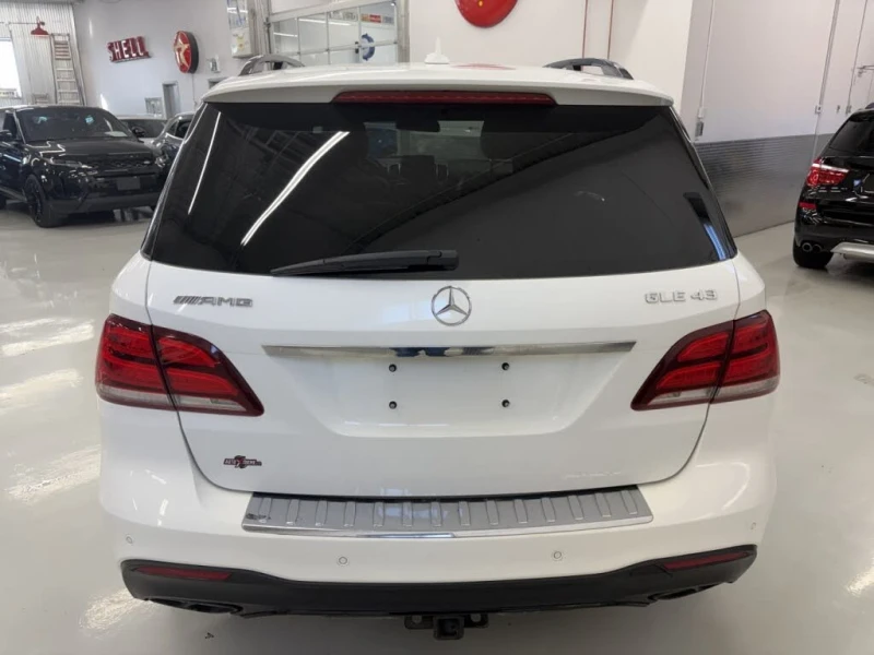 Mercedes-Benz GLE 43 AMG 4MATIC* HARMAN/KARDON* DISTRONIC* 360 CAM* ПАНО, снимка 5 - Автомобили и джипове - 53292807