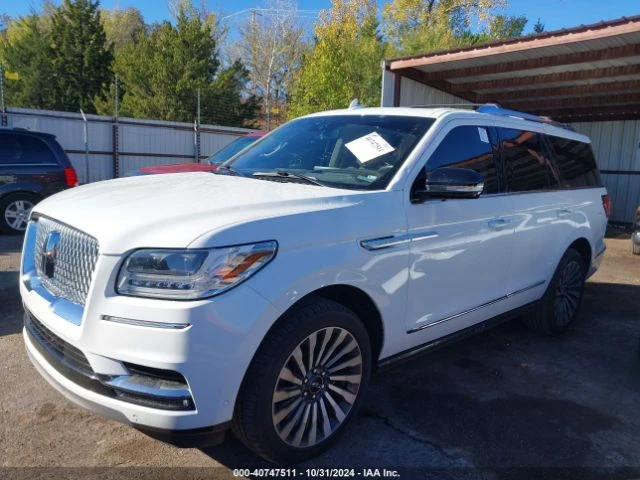 Lincoln Navigator RESERVE, Минимална щета, Градушка! , снимка 5 - Автомобили и джипове - 48722329