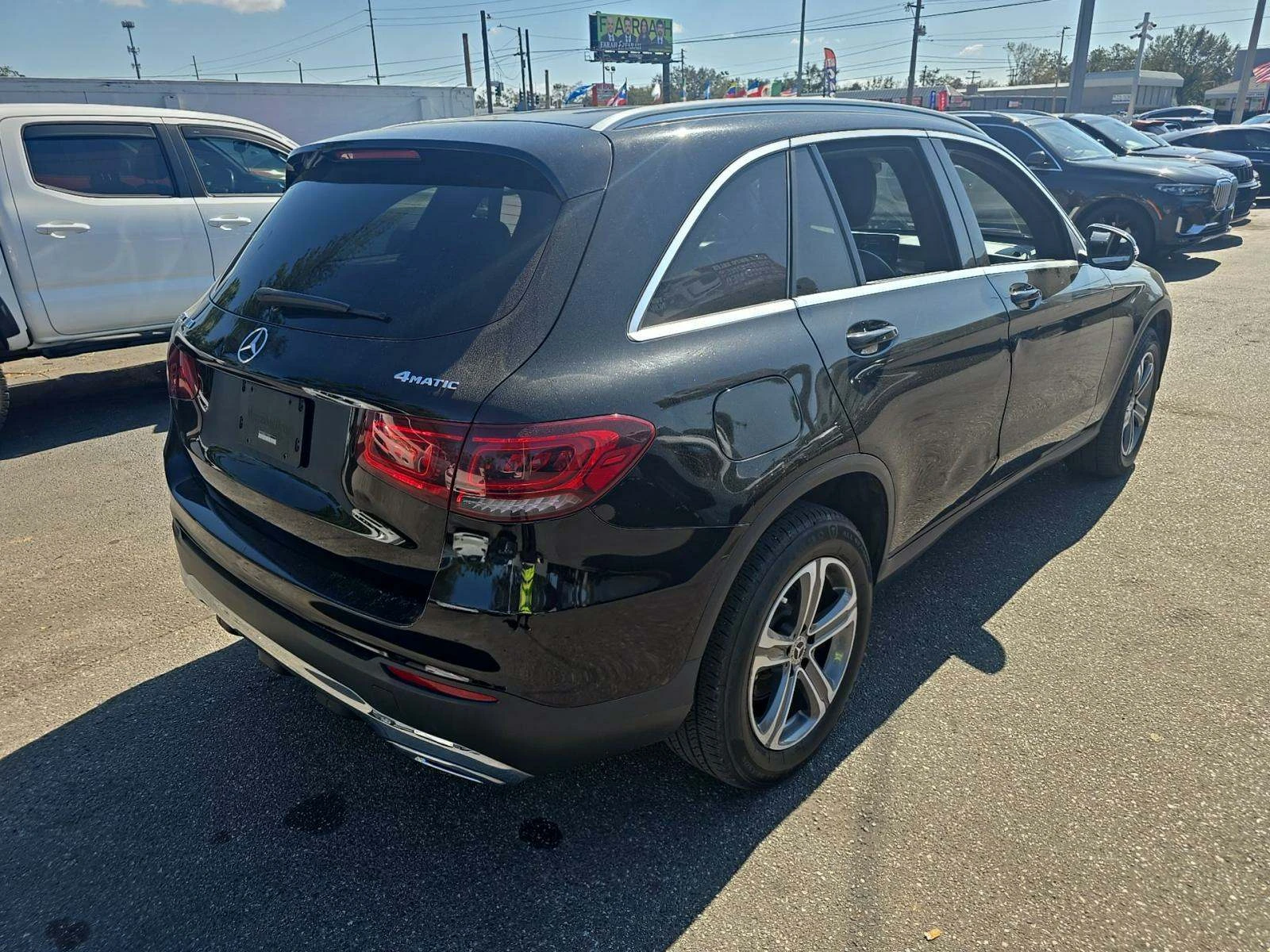 Mercedes-Benz GLC 300  - изображение 4