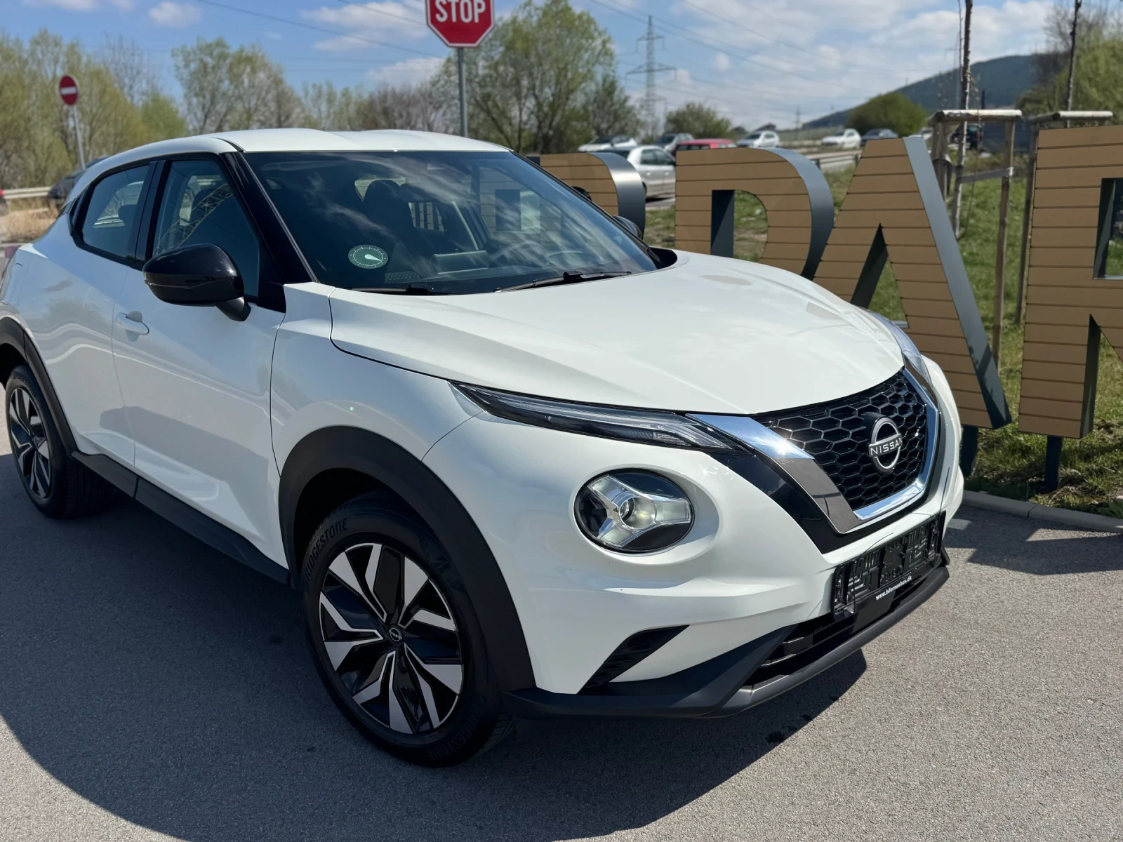 Nissan Juke 1.0DIG ACENTA AUTOMAT ГАРАНЦИЯ ДО 03.27 - изображение 6