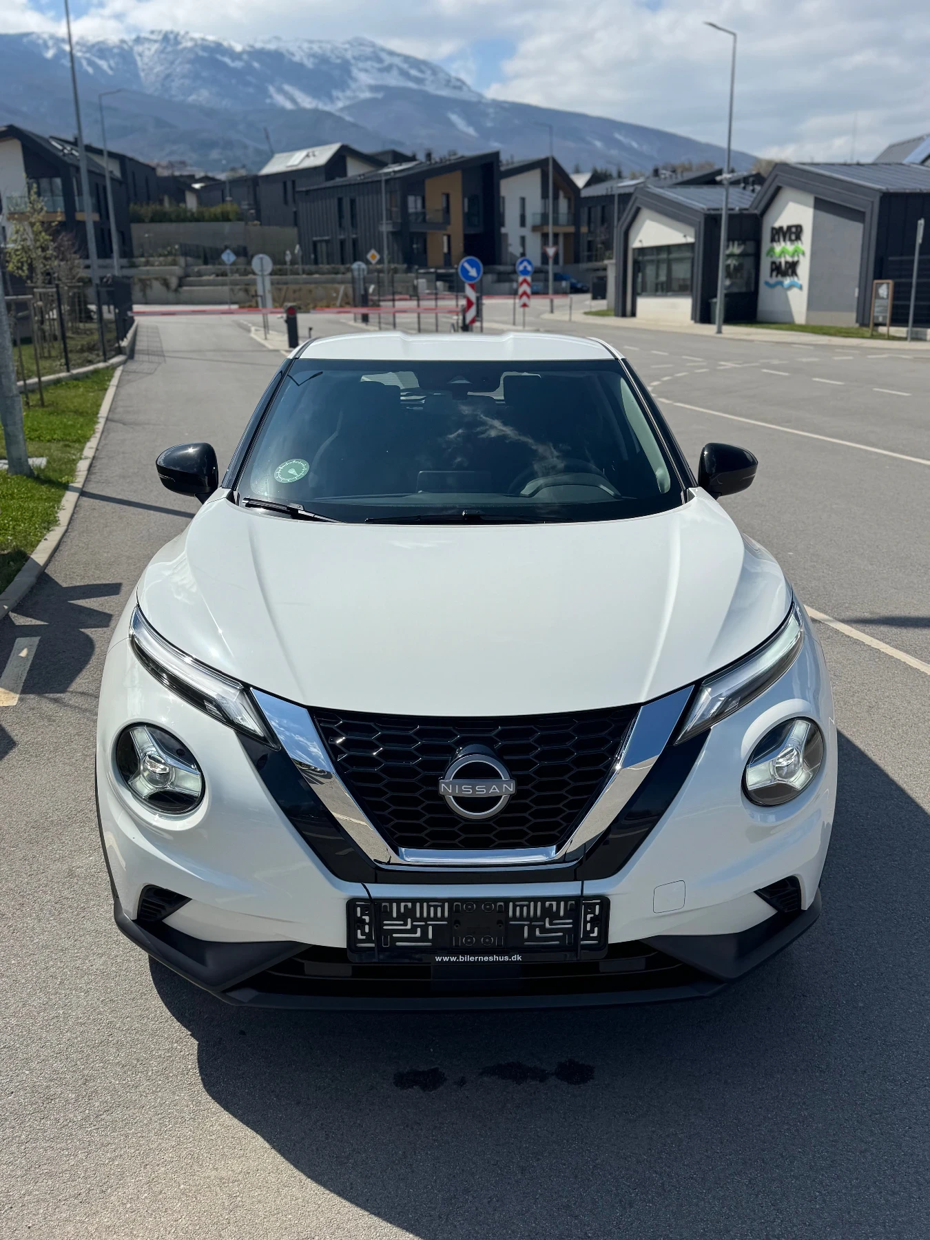 Nissan Juke 1.0DIG ACENTA AUTOMAT ГАРАНЦИЯ ДО 03.27 - изображение 2