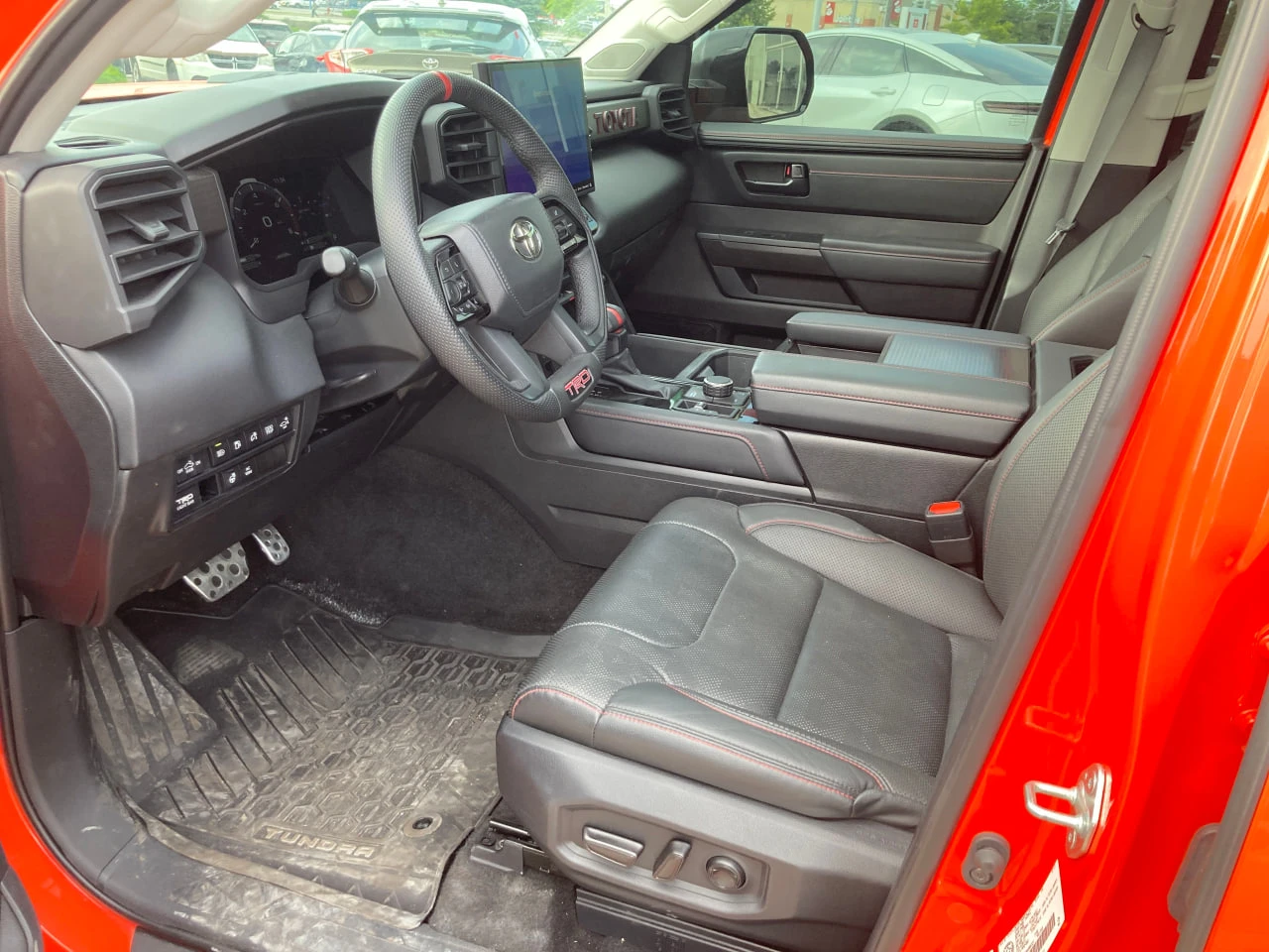 Toyota Tundra * CARFAX* АВТОФИНАНСИРАНЕ* БЕЗ ПЪРВОНАЧАЛНА ВНОСКА - изображение 8