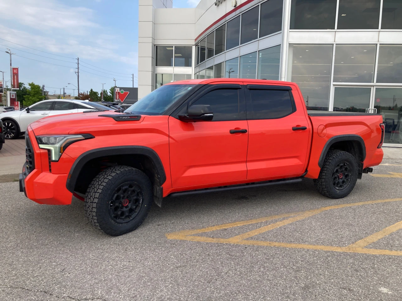 Toyota Tundra * CARFAX* АВТОФИНАНСИРАНЕ* БЕЗ ПЪРВОНАЧАЛНА ВНОСКА - изображение 3