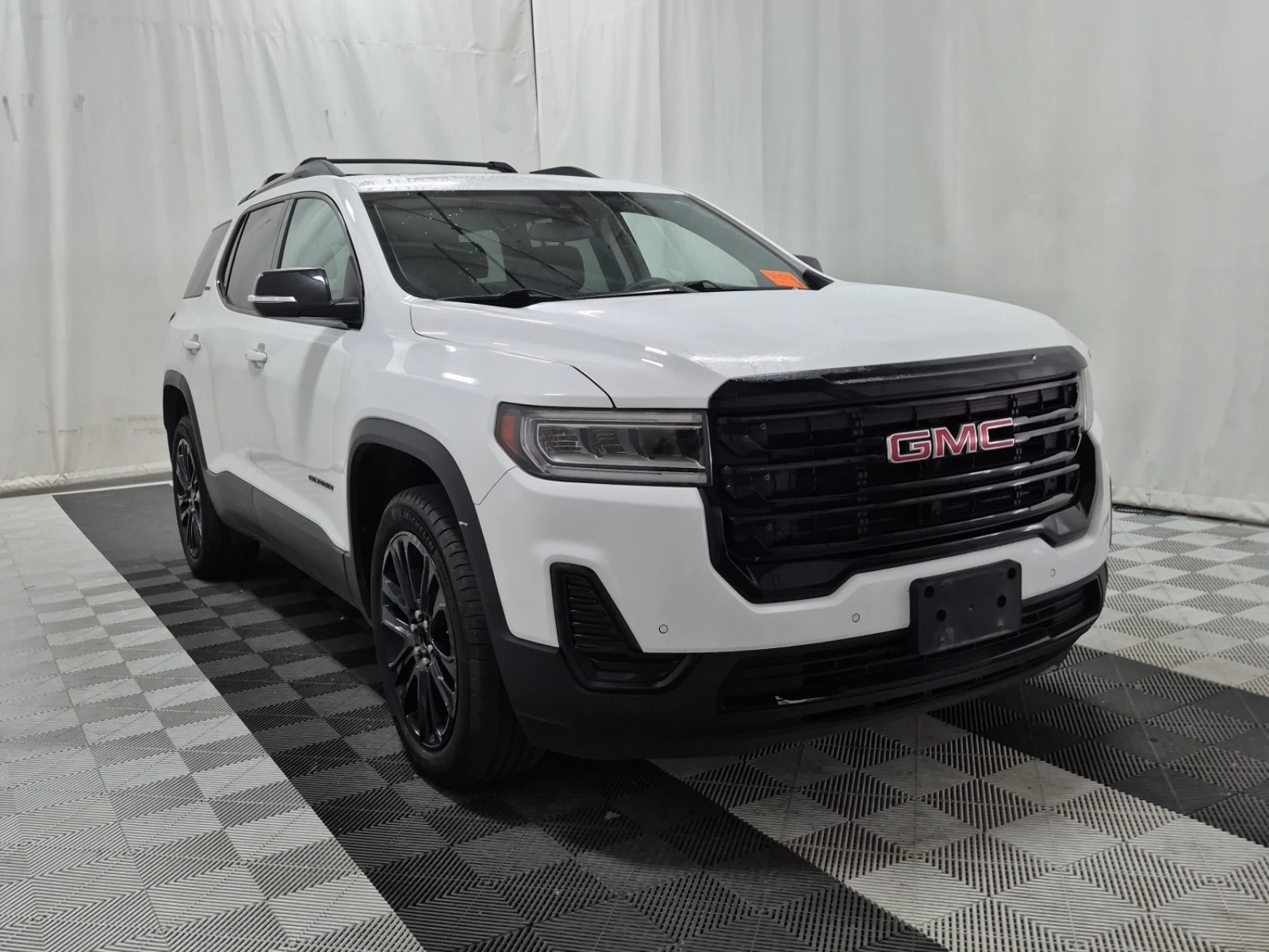 Gmc Acadia AWD 4dr SLE - изображение 2