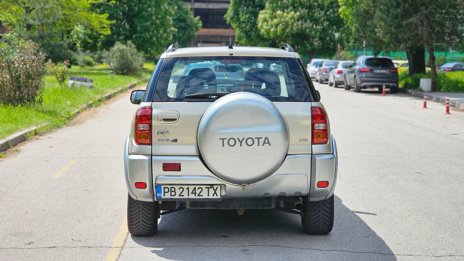 Toyota Rav4 Facelift, снимка 6 - Автомобили и джипове - 54389341