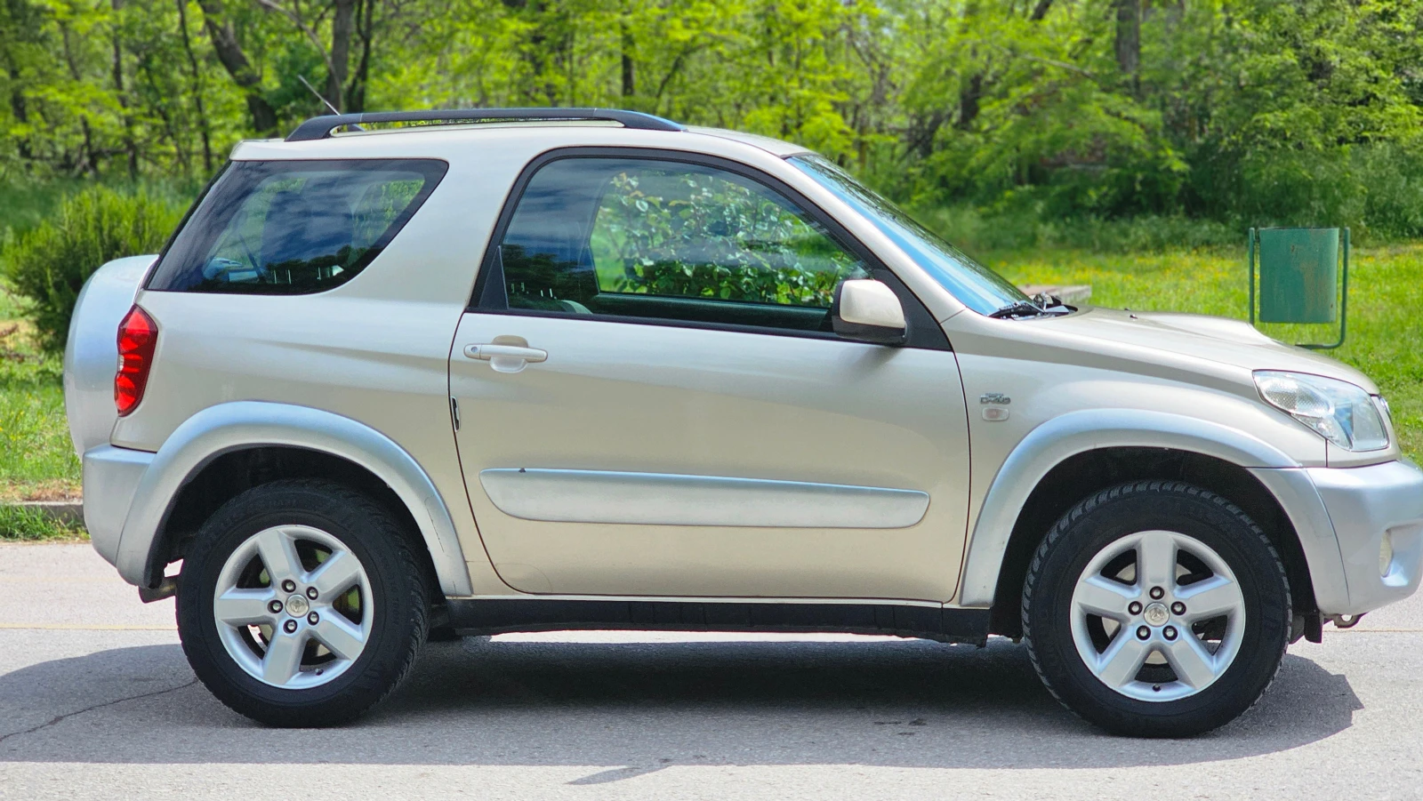 Toyota Rav4 Facelift, снимка 2 - Автомобили и джипове - 54389341