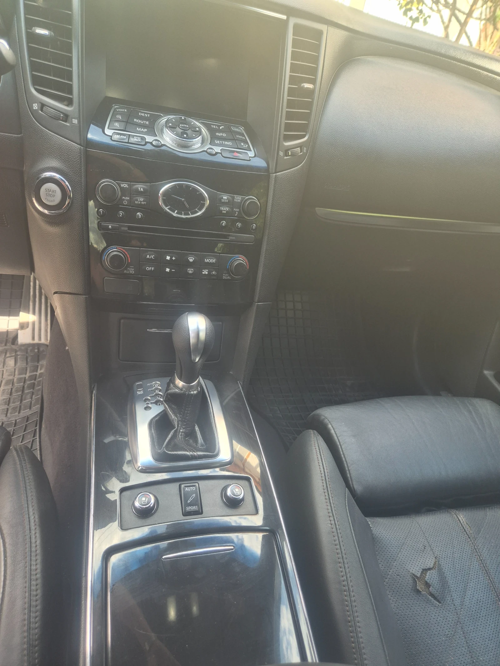 Infiniti Fx 30 FX 30 D S , снимка 8 - Автомобили и джипове - 55176830