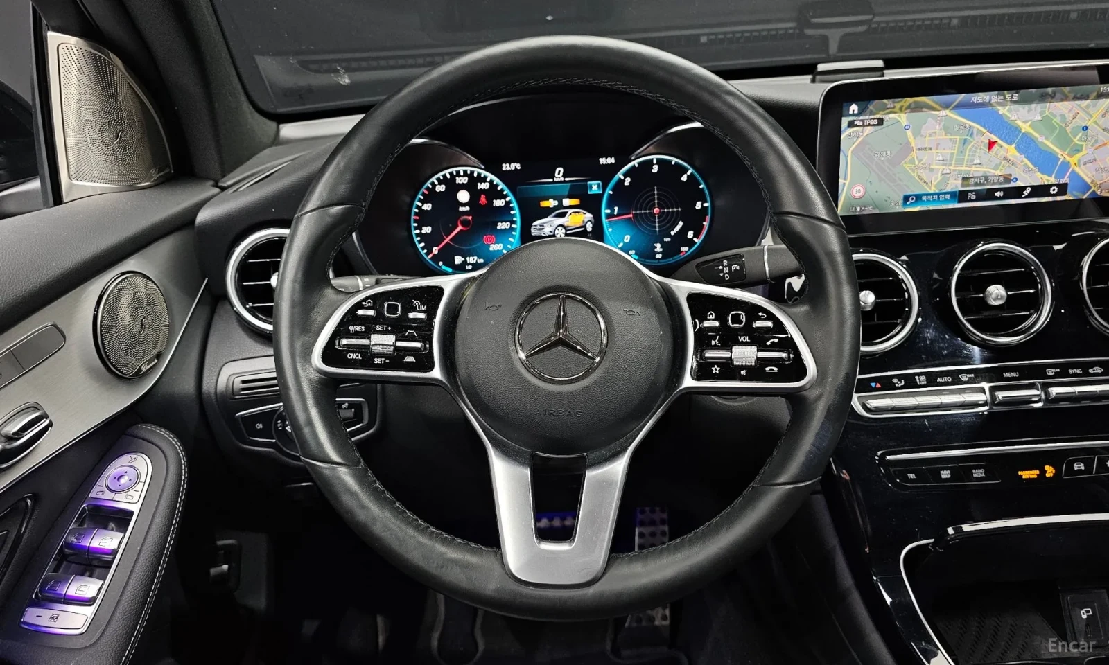 Mercedes-Benz GLC 220, снимка 13 - Автомобили и джипове - 55282634