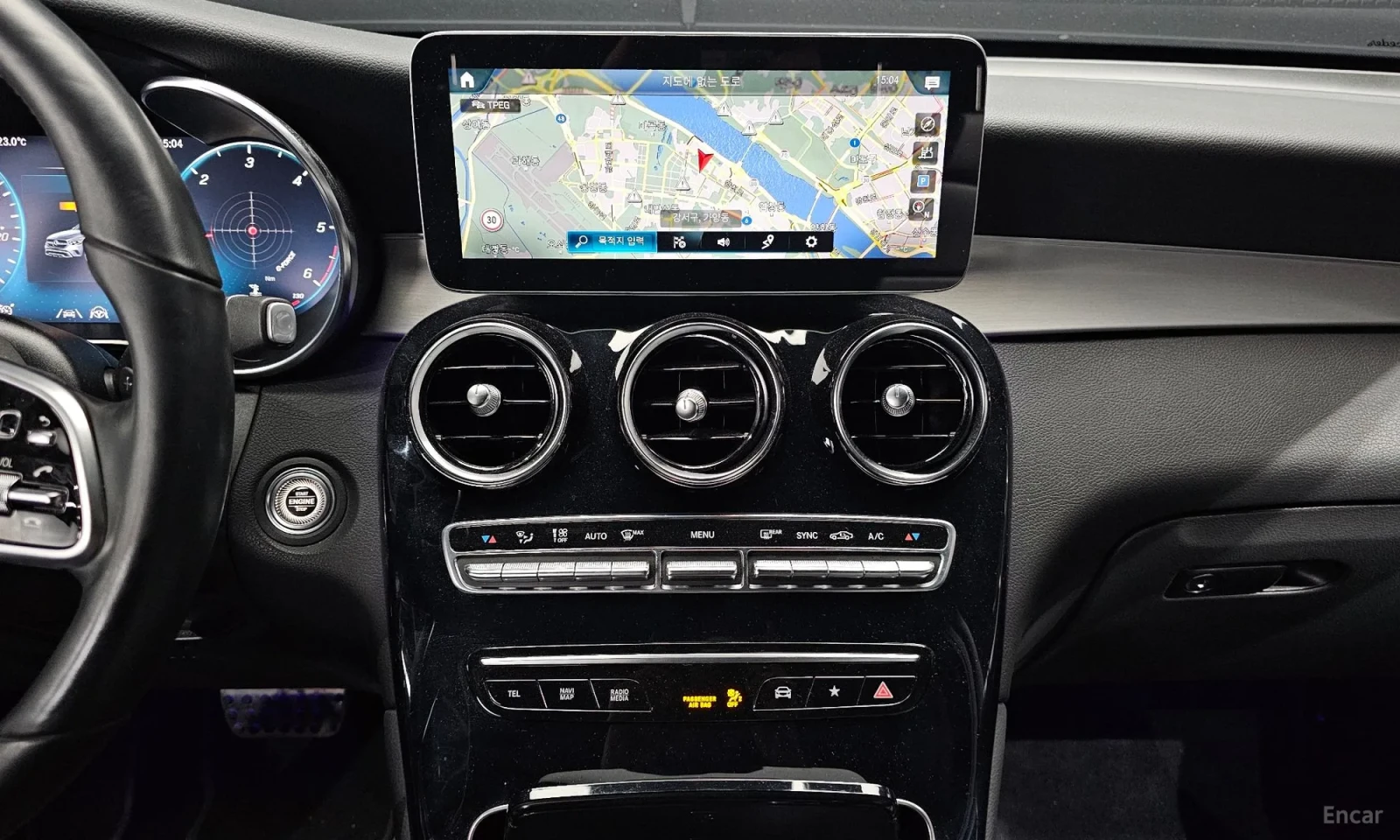 Mercedes-Benz GLC 220, снимка 14 - Автомобили и джипове - 55282634