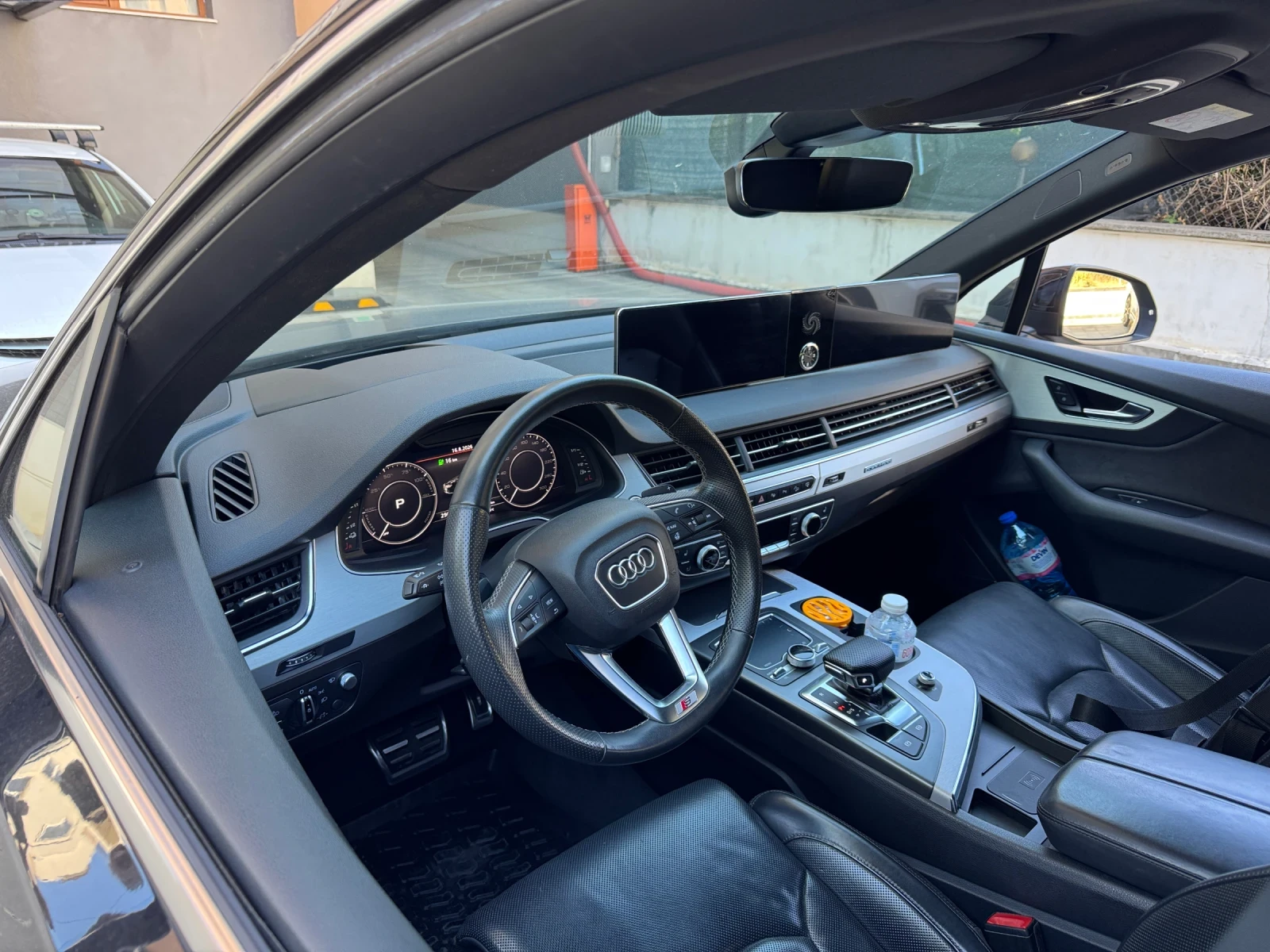 Audi Q7 e-tron 3.0TDI | 360 | HeadUp | Keyless | SoftClose, снимка 10 - Автомобили и джипове - 55769547