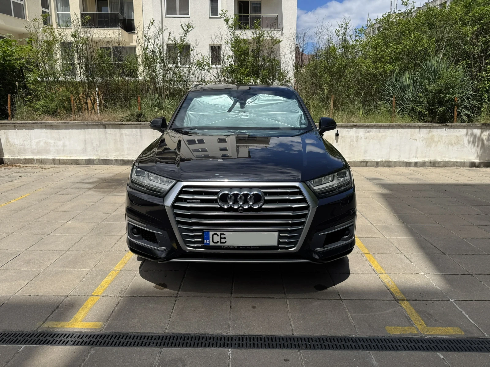 Audi Q7 e-tron 3.0TDI | 360 | HeadUp | Keyless | SoftClose, снимка 3 - Автомобили и джипове - 55769547
