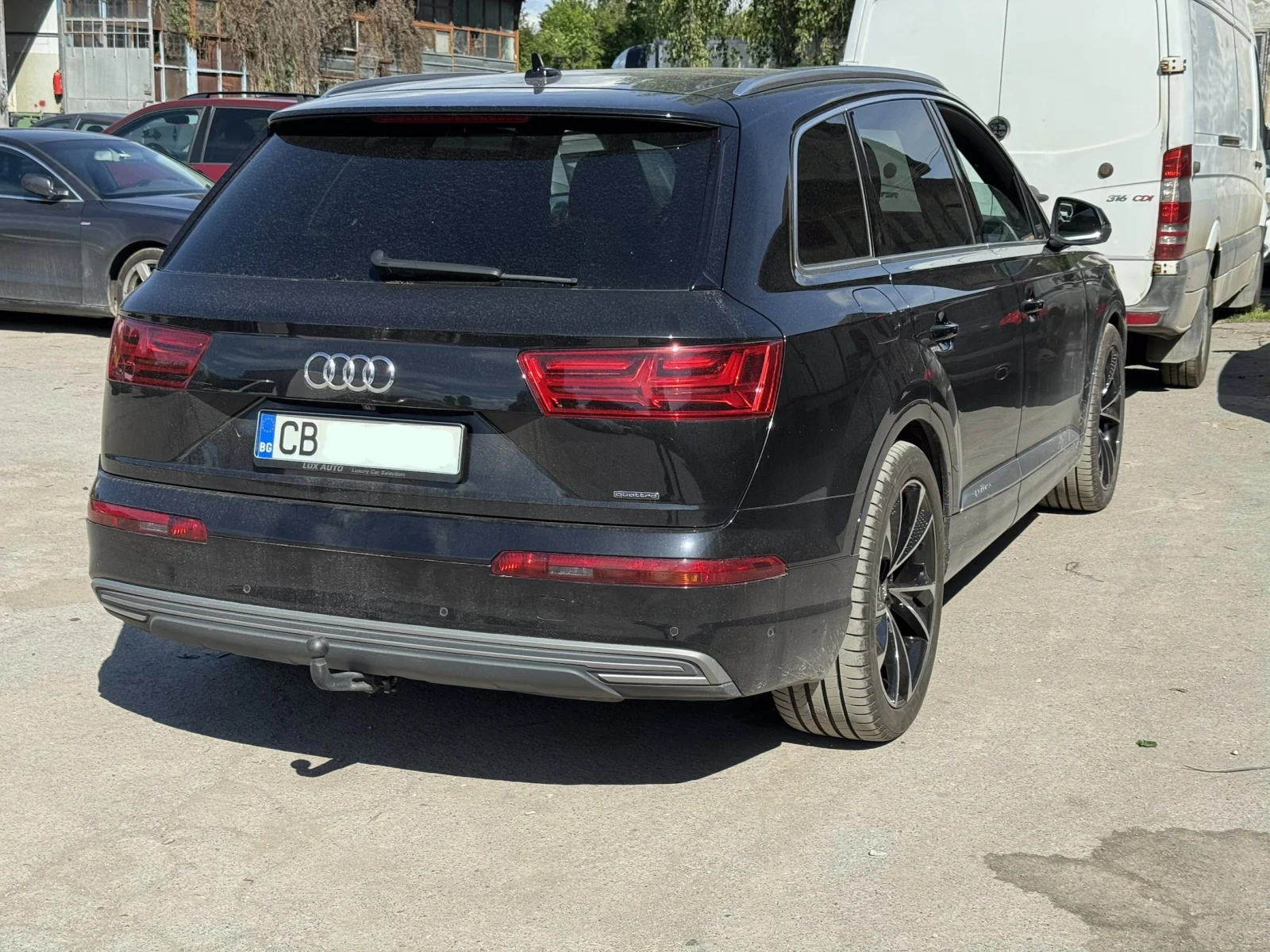 Audi Q7 e-tron 3.0TDI | 360 | HeadUp | Keyless | SoftClose, снимка 6 - Автомобили и джипове - 55769547