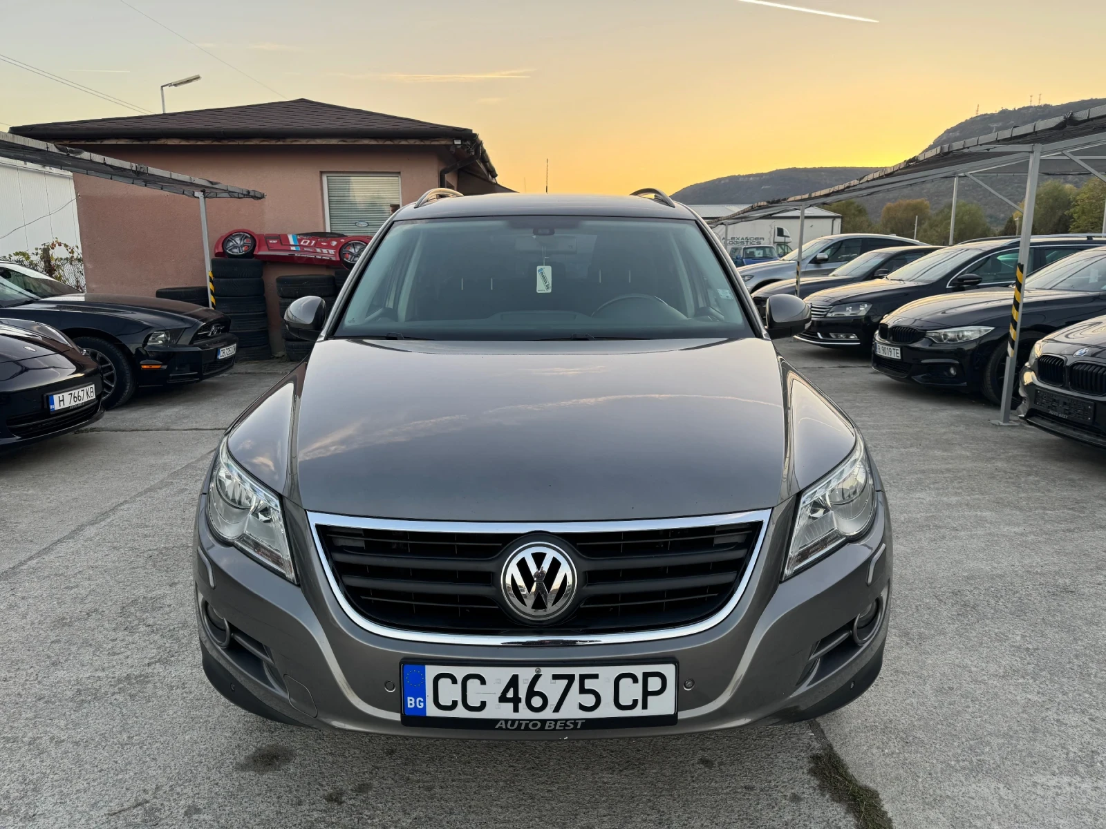VW Tiguan 4MOTION, снимка 3 - Автомобили и джипове - 56600012