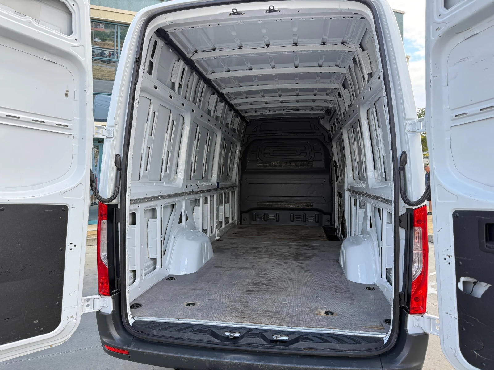 Mercedes-Benz Sprinter 318 317 CDI MAXI база, снимка 15 - Бусове и автобуси - 56127850