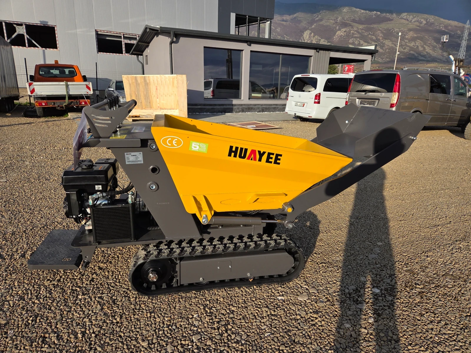 Мини челни товарачи Haulotte 850 кг - изображение 4