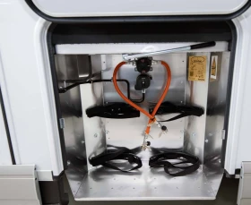 Обява за продажба на Кемпер Carthago   Chic C - line l 4.9LE  L MB Sprinter  ~ 165 480 EUR - изображение 6
