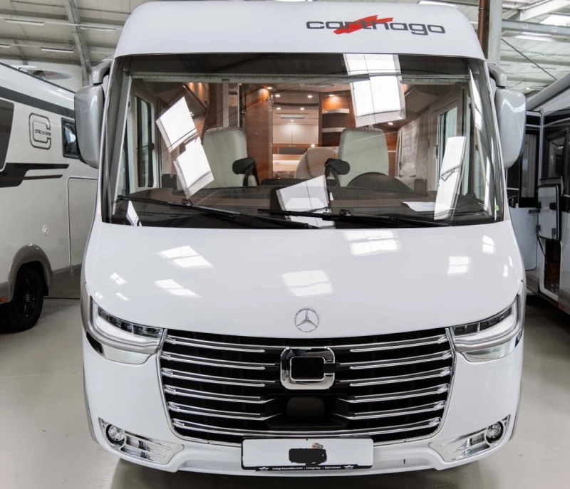 Кемпер Carthago   Chic C - line l 4.9LE  L MB Sprinter , снимка 2 - Каравани и кемпери - 52007634