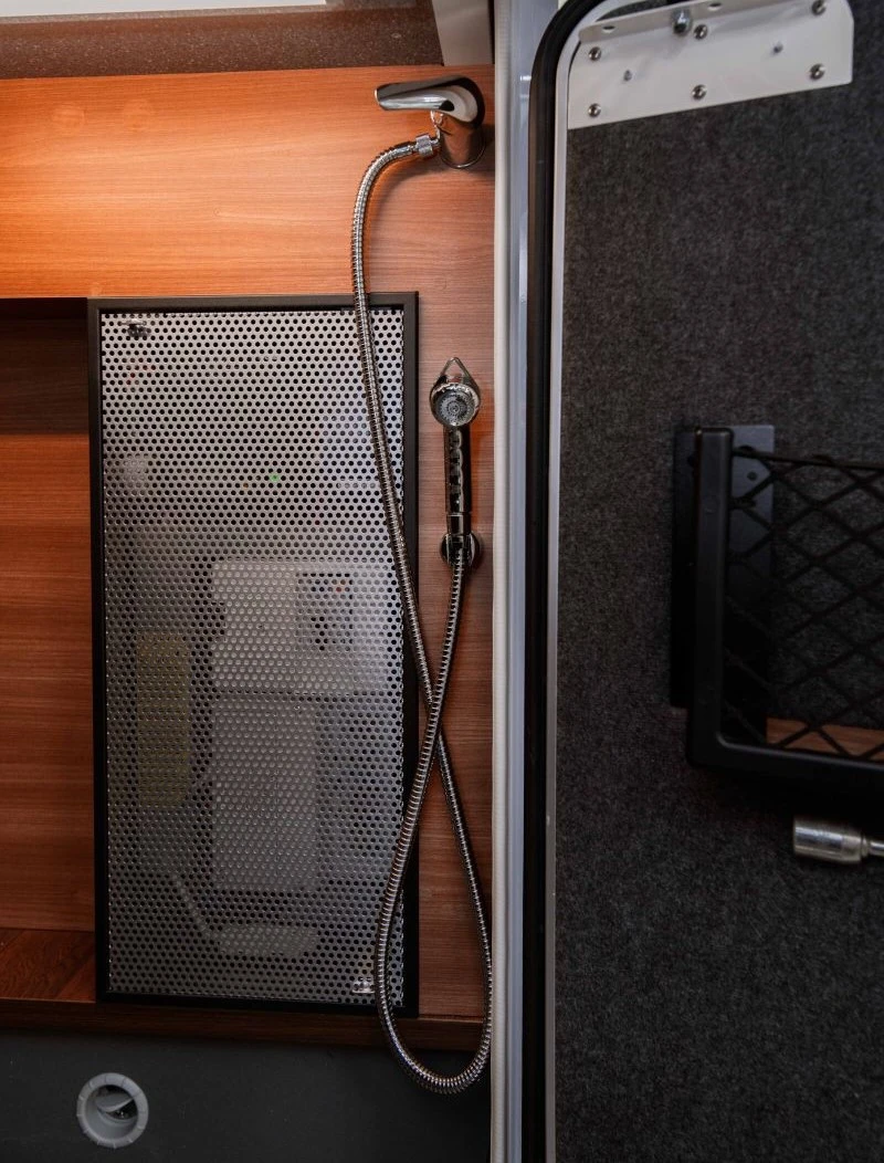  Carthago   Chic C - line l 4.9LE  L MB Sprinter  | Mobile.bg   14