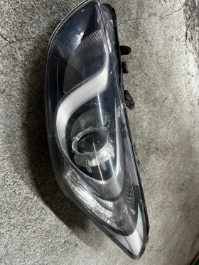 Ляв фар за Хюндай и30, снимка 3 - Части - 53357513