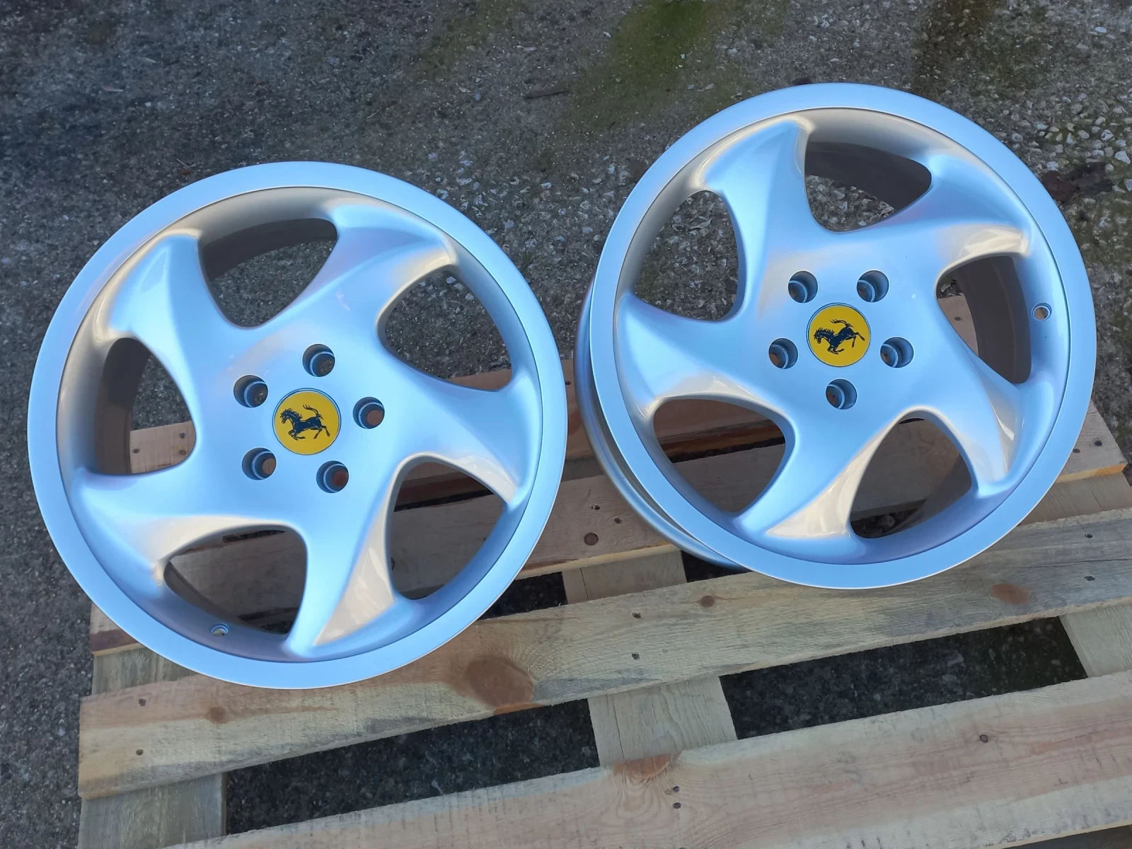 ������ �� VW | Mobile.bg � ����������� 17