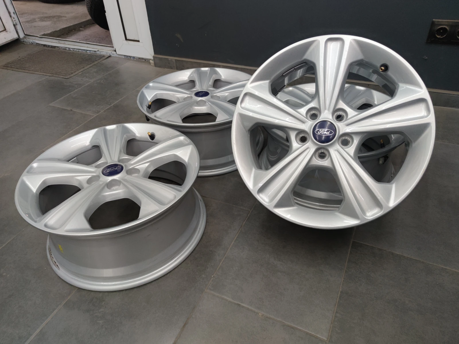   Ford | Mobile.bg   2