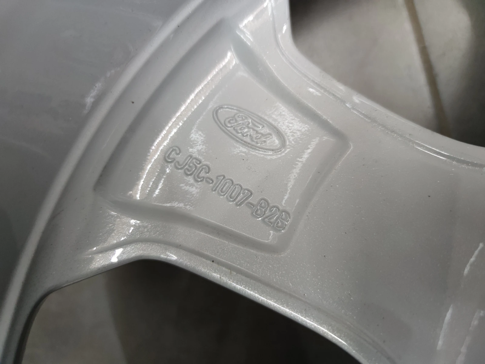   Ford | Mobile.bg   9